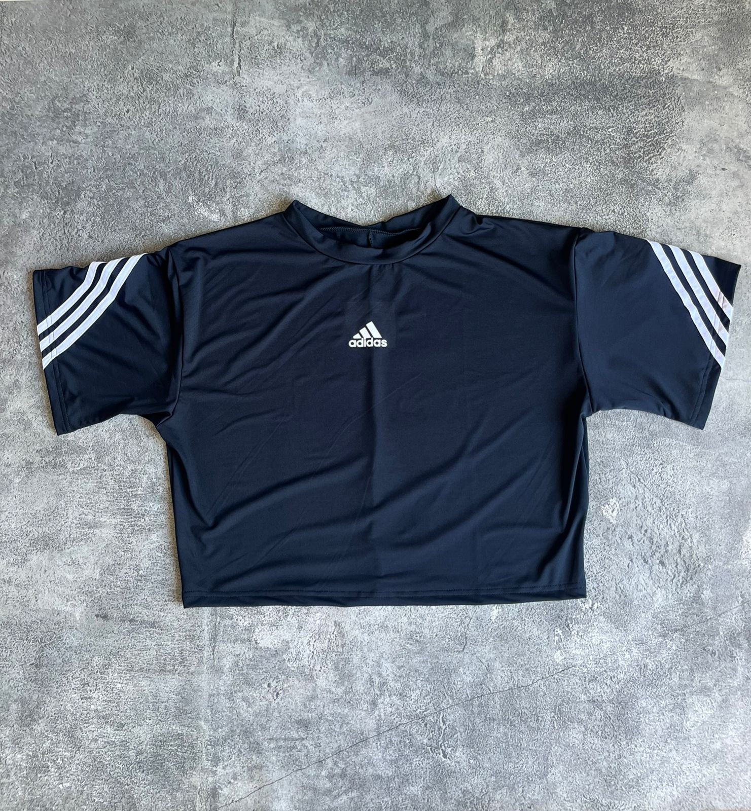 Remera adidas 