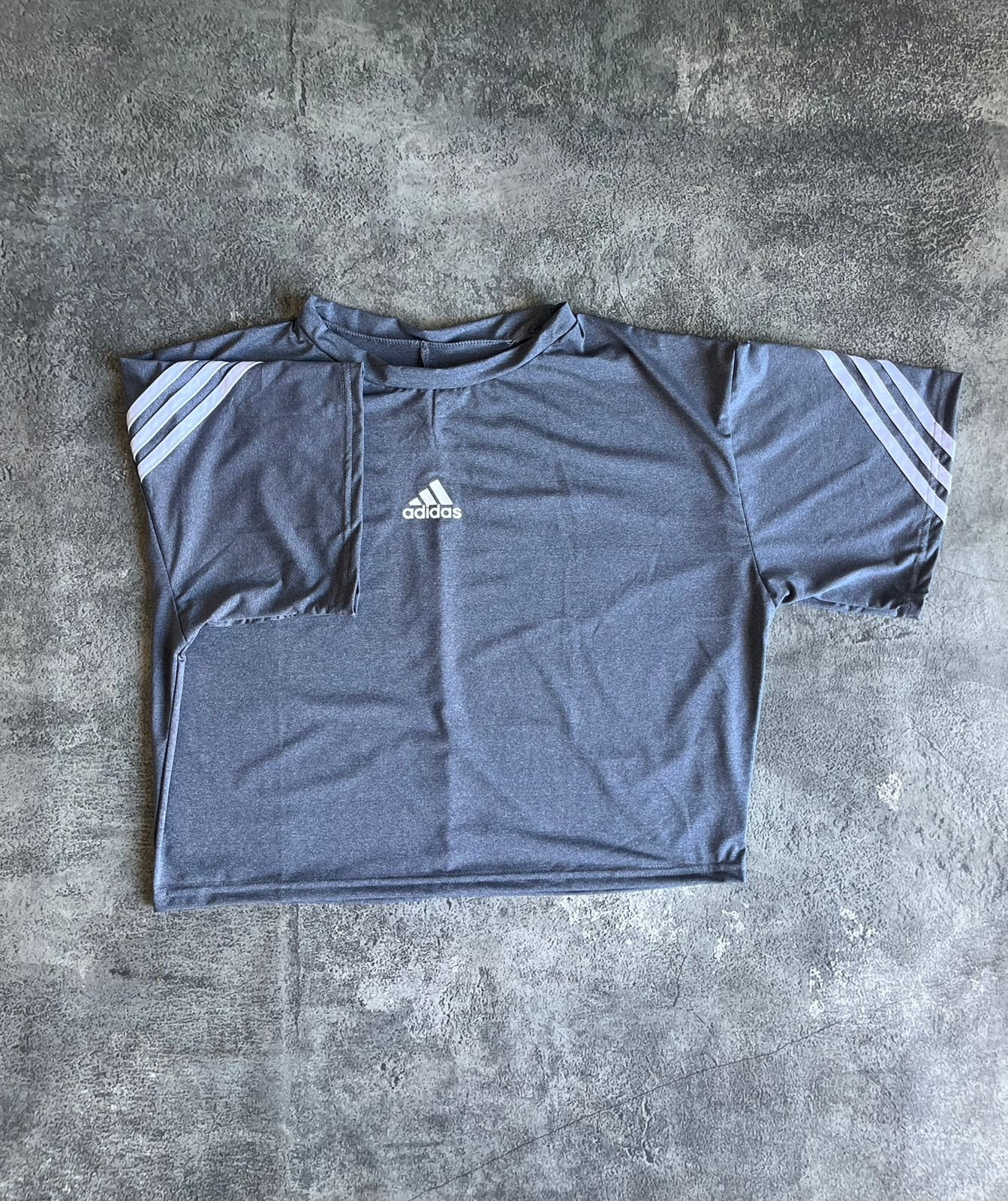 Remera adidas 